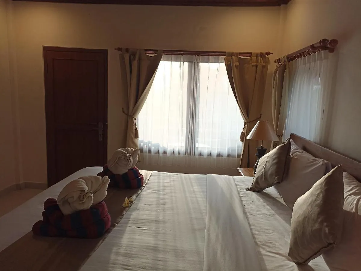 Kusnadi Hotel Легиан