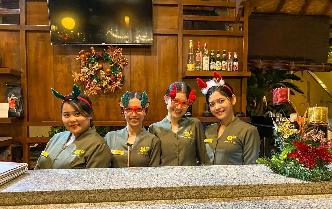 Kusnadi Hotel Легиан